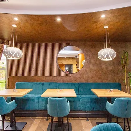 Hotel Grand 4*