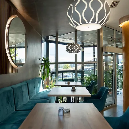 Hotel Grand 4*