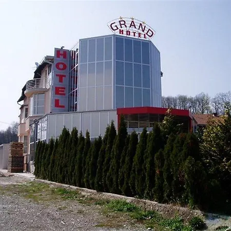 Grand