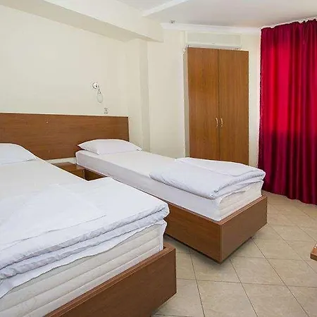Hotell Grand